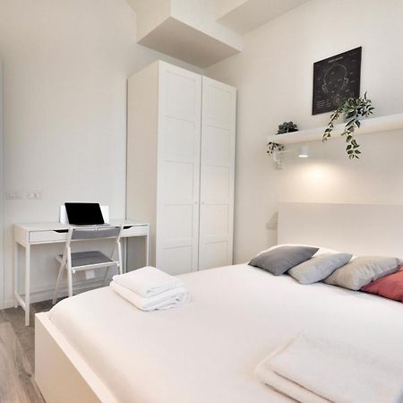Ihost Apartment - Adriatico 6 Милан Экстерьер фото