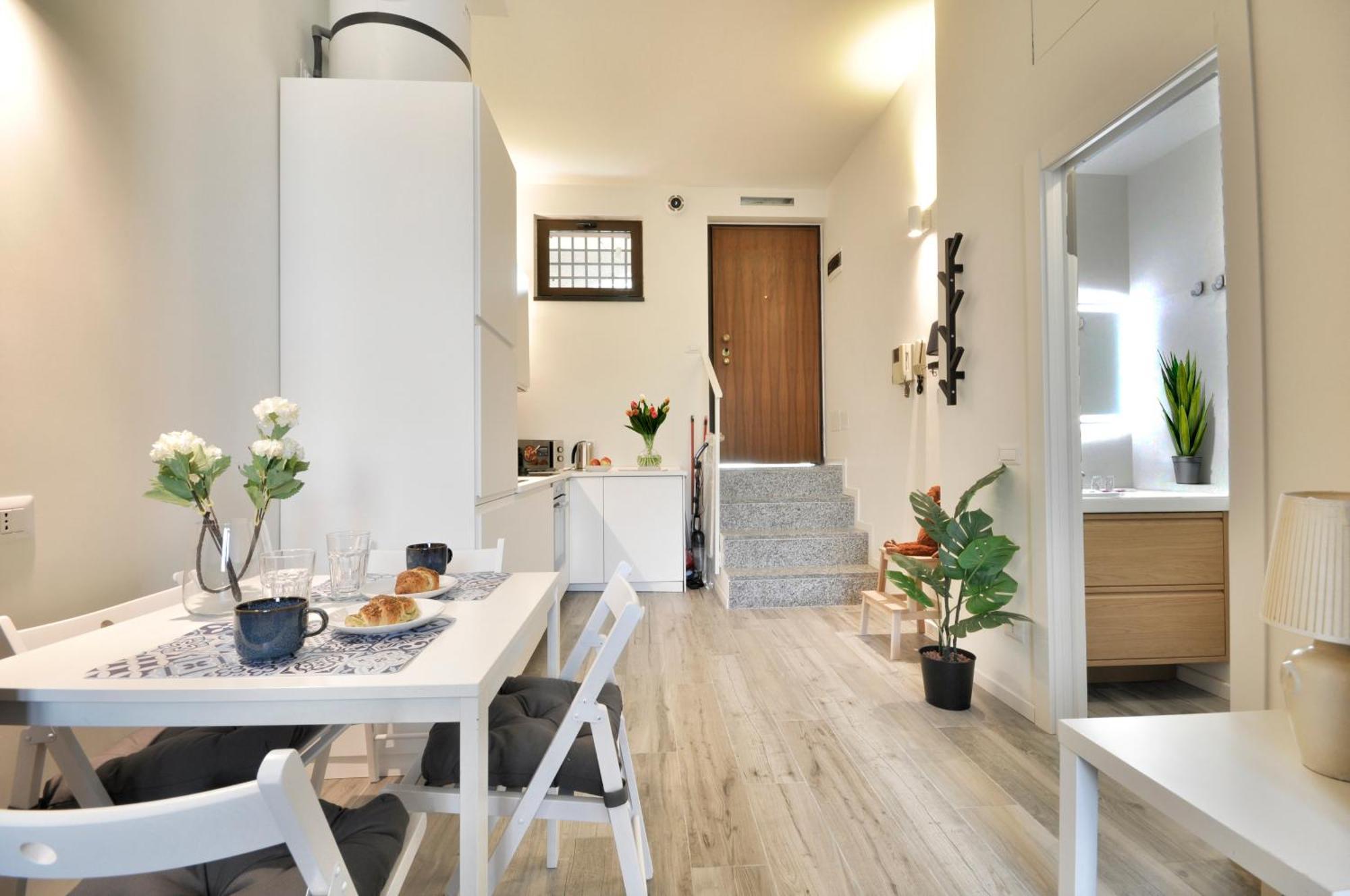 Ihost Apartment - Adriatico 6 Милан Экстерьер фото