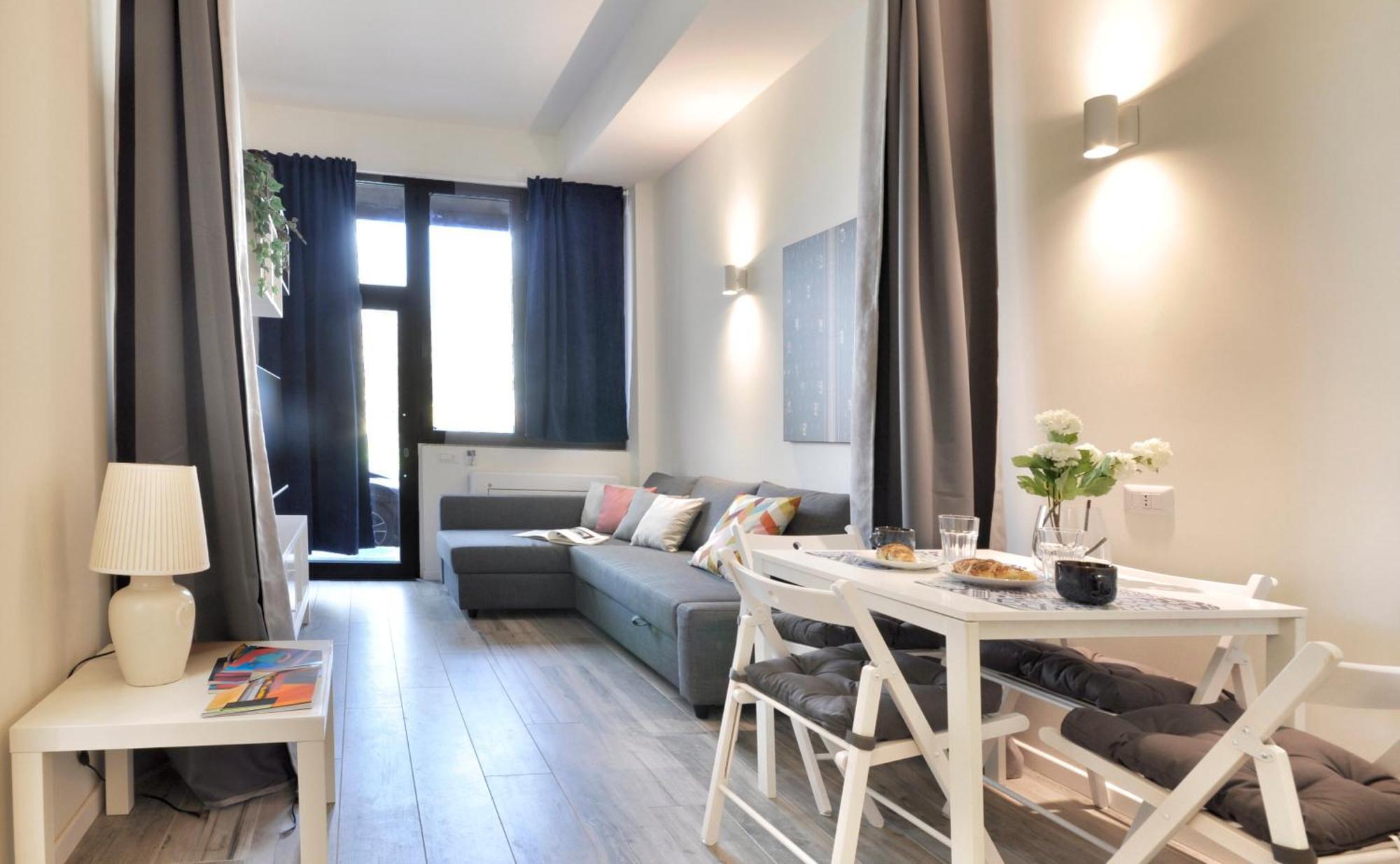 Ihost Apartment - Adriatico 6 Милан Экстерьер фото